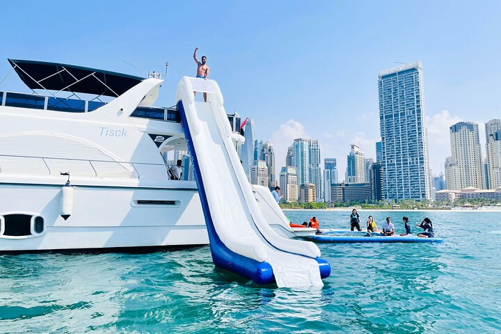 Soak up the sun on a luxury yacht ride sliding into the azure waters with city skyline views. Enjoy delicious BBQ lunch and create unforgettable memories in Dubai.
